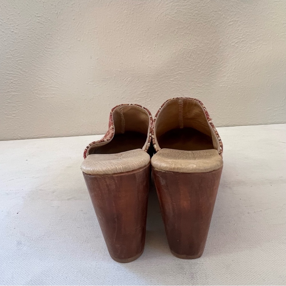 Five World Zorba brown tapestry wood clog - Picture 8 of 8
